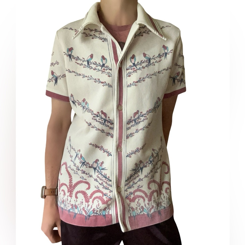 Vintage JCPenney Cream Floral Birds Big Collar Button Down Short Sleeve Blouse - Picture 2 of 12